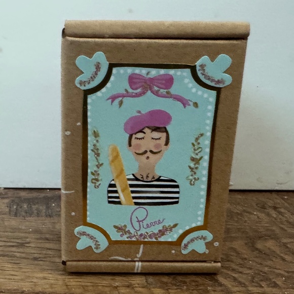 New in Box Glitterville Birthday Cake Topper Candle Holder 2" Pierre Baguette - Picture 1 of 6